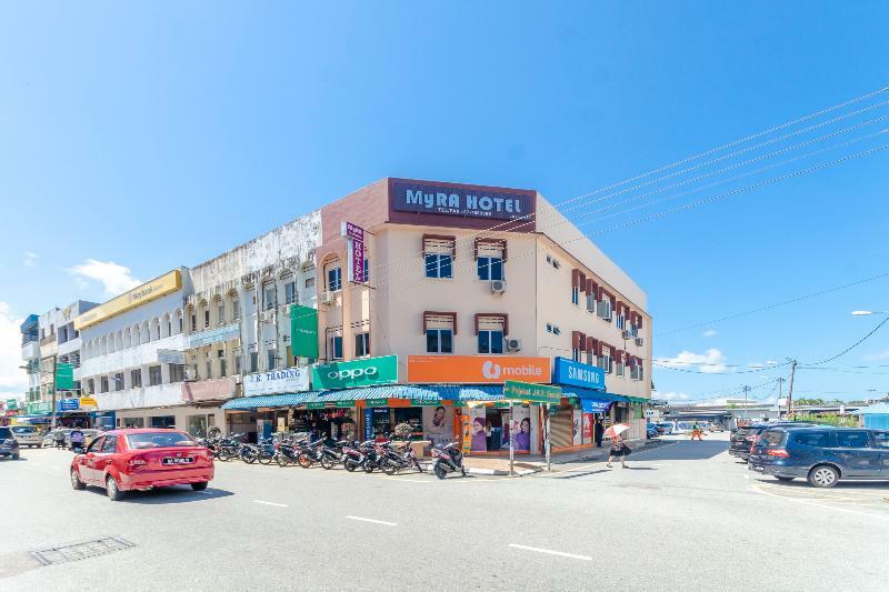 Oyo 703 Myra Hotel Mersing Exterior photo