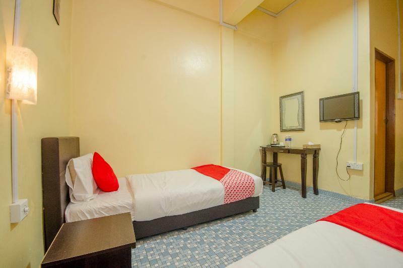 Oyo 703 Myra Hotel Mersing Exterior photo